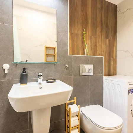 Fullview Studio Deluxe, Plus Free Underground Parking Timisoara Exterior photo